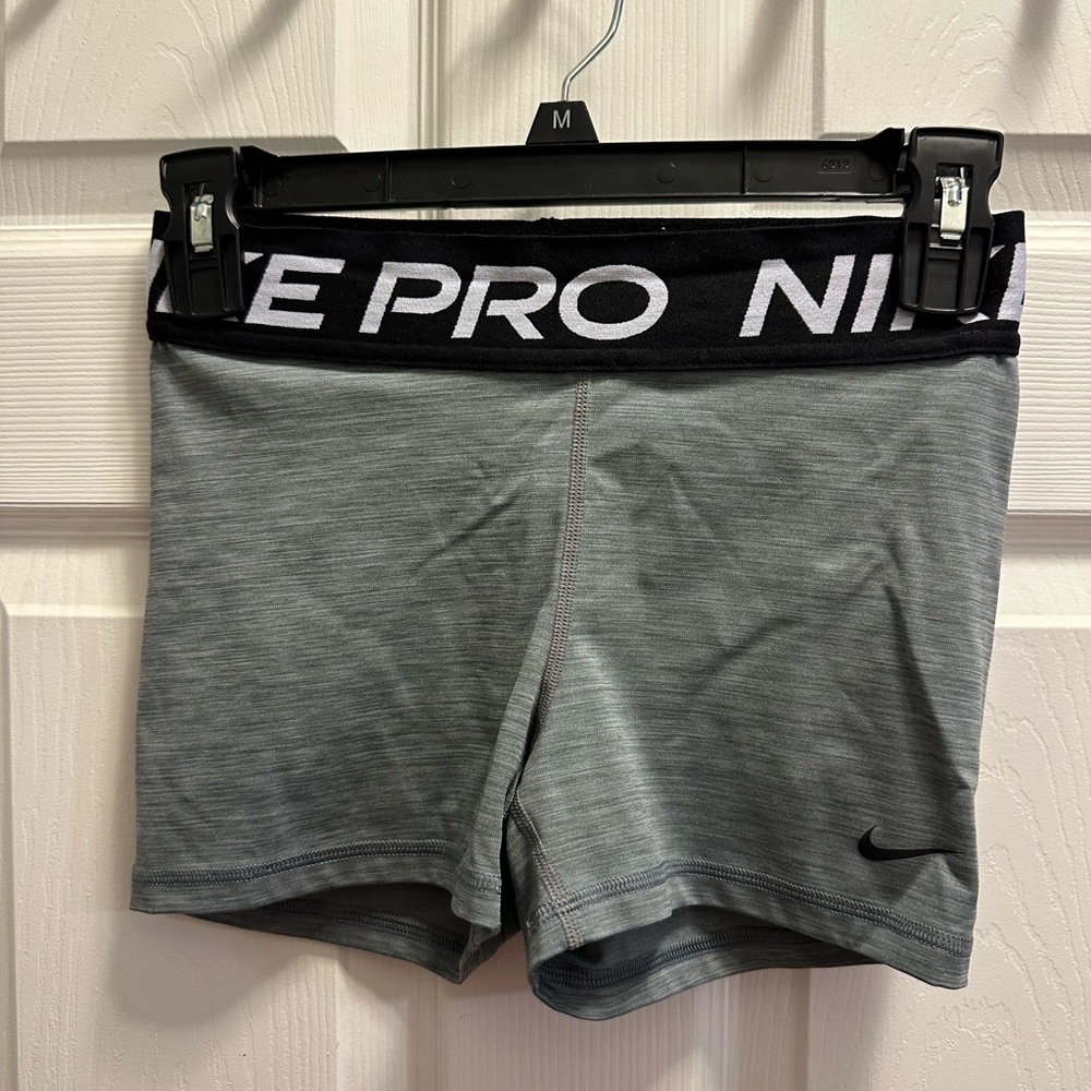 Nike Pro Heather Gray Training Shorts